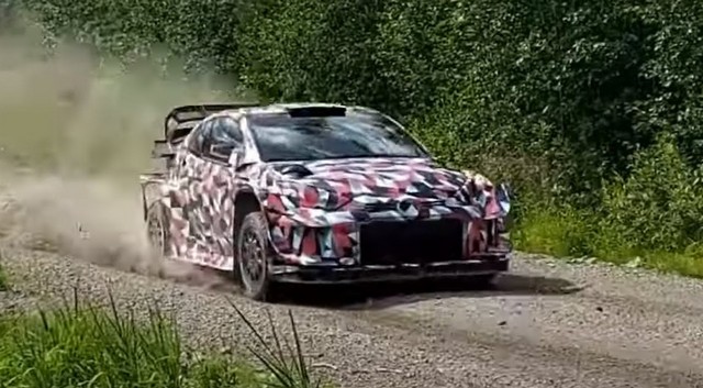 Videón az új HYBRID Toyota Yaris Rally1 WRC tesztelése