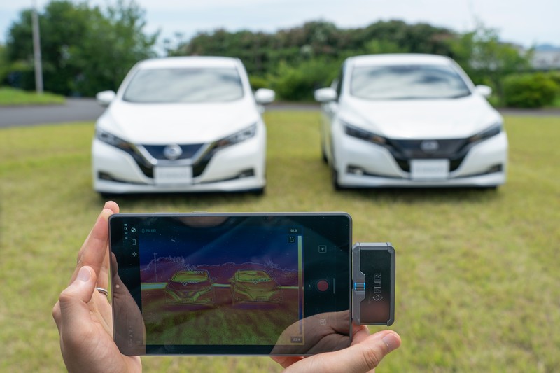 A Nissan hűvös fényezési technológiát próbál ki (52)