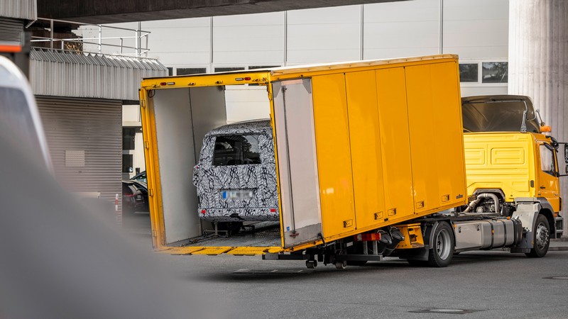 Der nächste Schritt auf dem Weg zur Neuerfindung des Vans: Erste VAN.EA “Erlkönige” startklar

The next step on the way to reinventing the van: First VAN.EA prototypes ready to go